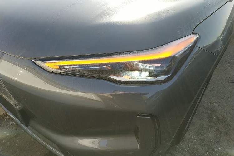 Used Geely Galaxy E5 2026 Model 610km Long-Distance Edition Left Front Headlight