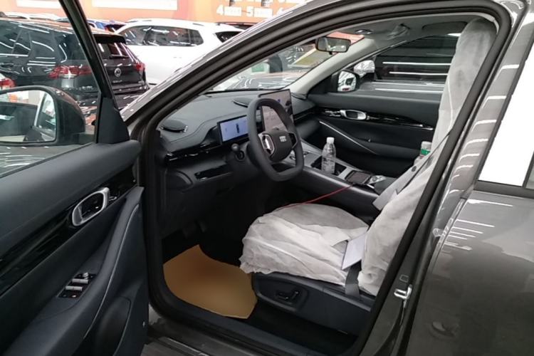 Used Geely Galaxy E5 2026 Model 530km Launch Edition Left Front Seat