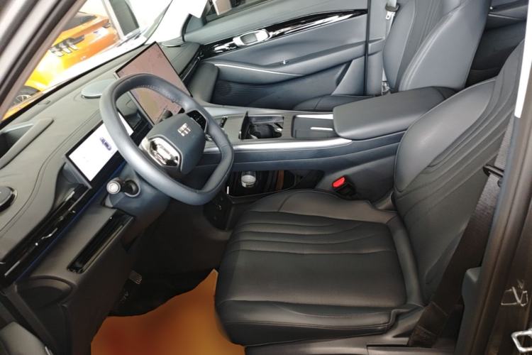 Used Geely Galaxy E5 2026 Model 610km Exploration+ Edition Left Front Seat