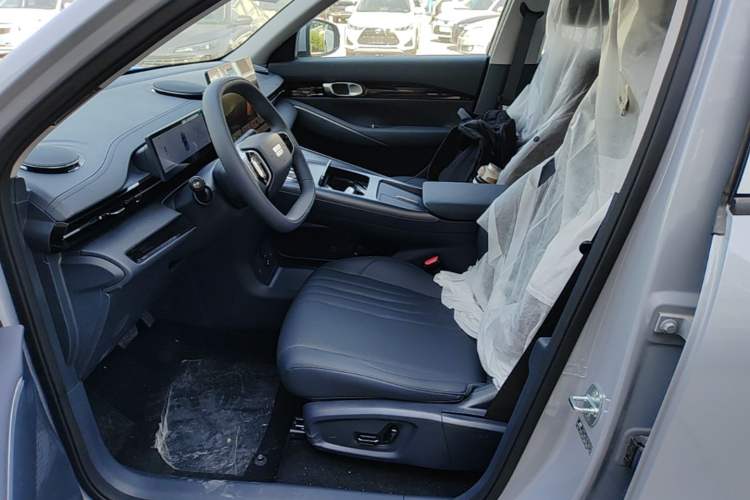 Used Geely Galaxy E5 2026 Model 530km Launch Edition Left Front Seat
