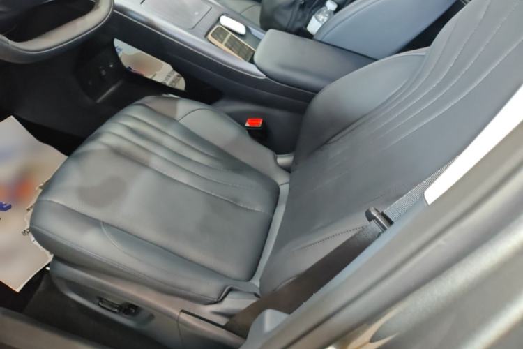Used Geely Galaxy E5 2026 Model 610km Exploration+ Edition Left Front Seat