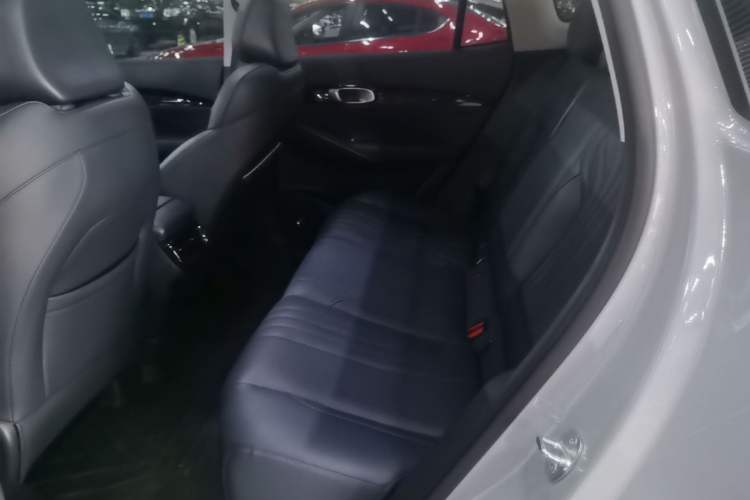 Used Geely Galaxy E5 2026 Model 530km Exploration Edition Left Rear Seat