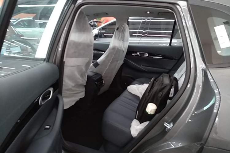 Used Geely Galaxy E5 2026 Model 530km Launch Edition Left Rear Seat