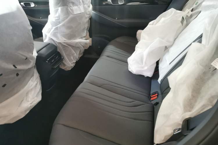 Used Geely Galaxy E5 2026 Model 530km Launch Edition Left Rear Seat