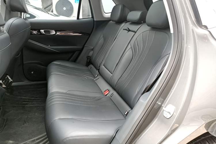 Used Geely Galaxy E5 2026 Model 610km Exploration+ Edition Left Rear Seat