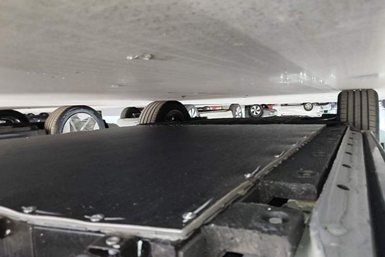 Used Geely Galaxy E5 2026 Model 530km Launch Edition Left Side Sill