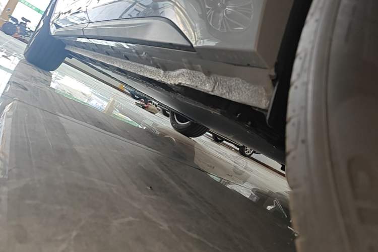 Used Geely Galaxy E5 2026 Model 530km Launch Edition Left Side Sill