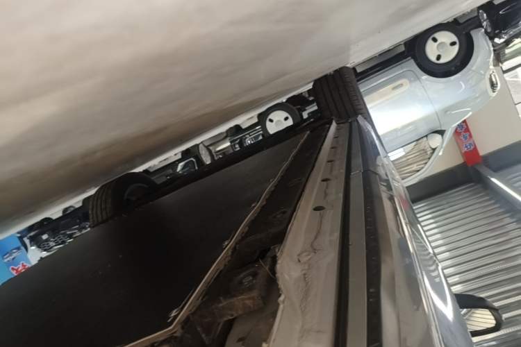 Used Geely Galaxy E5 2026 Model 530km Launch Edition Left Side Sill