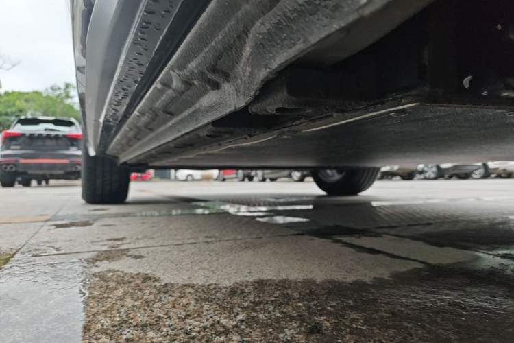 Used Geely Galaxy E5 2026 Model 530km Exploration Edition Left Side Sill