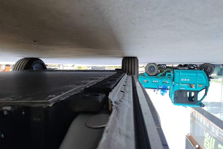 Used Geely Galaxy E5 2026 Model 530km Launch Edition Left Side Sill