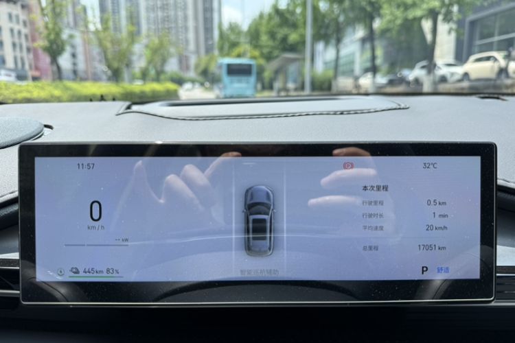 Used Geely Galaxy E5 2026 Model 530km Exploration Edition Odometer Close Up