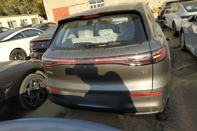 Used Geely Galaxy E5 2026 Model 610km Long-Distance Edition Rear