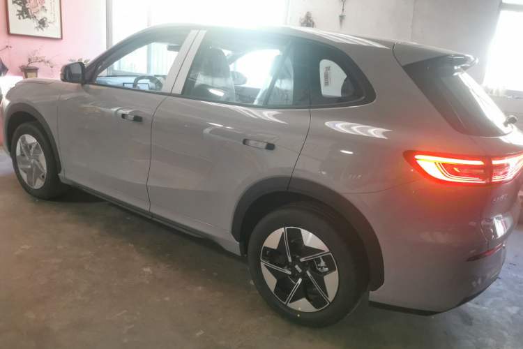 Used Geely Galaxy E5 2026 Model 530km Launch Edition Rear Left 45 Deg
