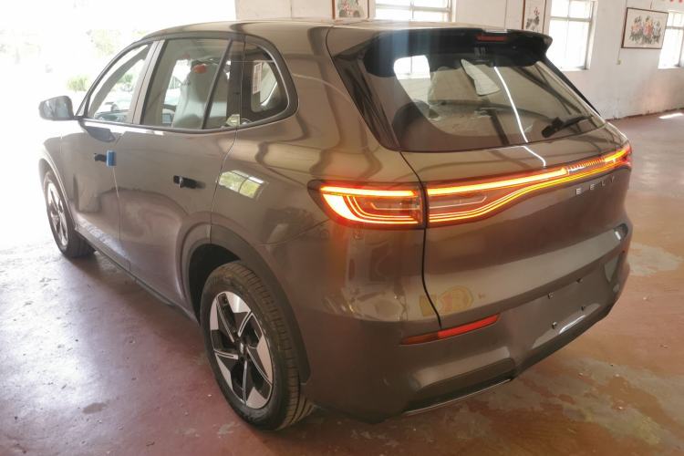 Used Geely Galaxy E5 2026 Model 530km Launch Edition Rear Left 45 Deg