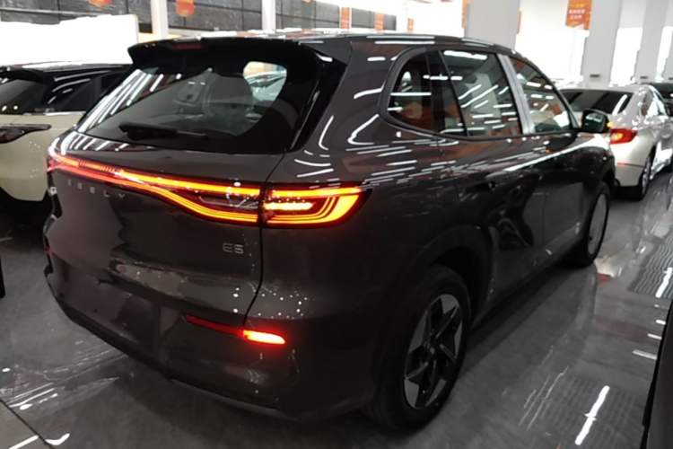 Used Geely Galaxy E5 2026 Model 530km Launch Edition Rear Right 45 Deg