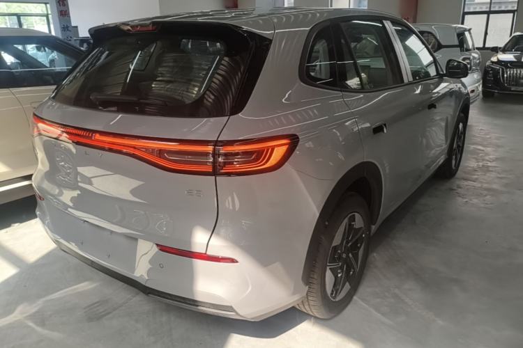 Used Geely Galaxy E5 2026 Model 530km Launch Edition Rear Right 45 Deg