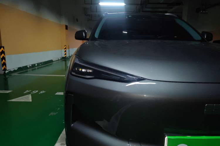 Used Geely Galaxy E5 2026 Model 610km Exploration+ Edition Right Front Headlight