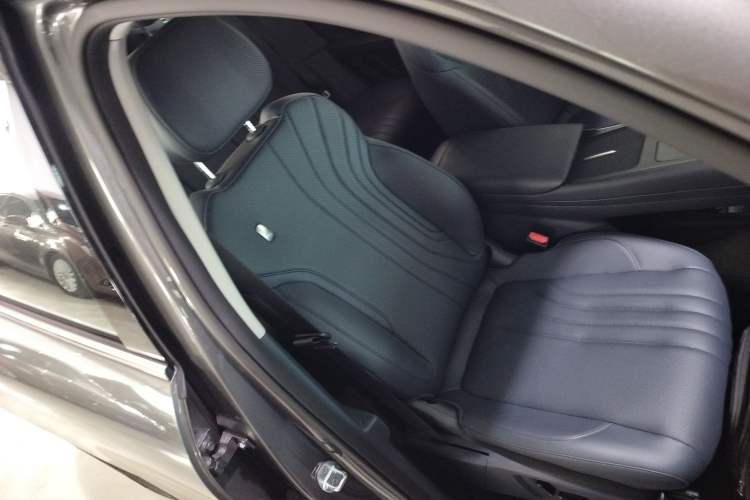 Used Geely Galaxy E5 2026 Model 610km Exploration+ Edition Right Front Seat