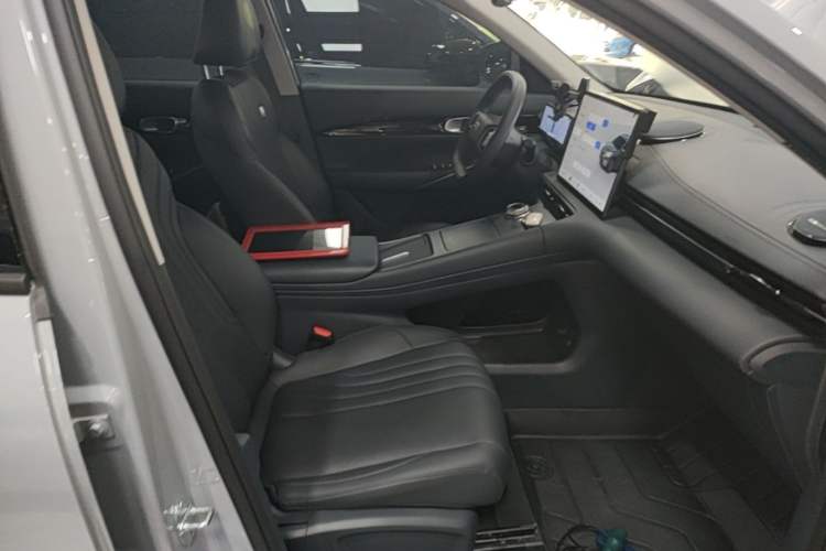 Used Geely Galaxy E5 2026 Model 610km Long-Distance Edition Right Front Seat
