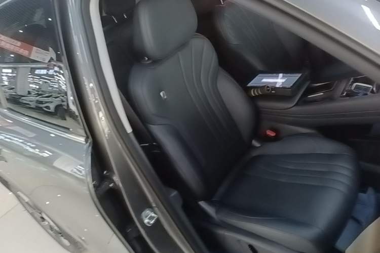 Used Geely Galaxy E5 2026 Model 610km Exploration+ Edition Right Front Seat