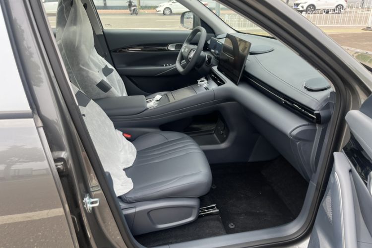 Used Geely Galaxy E5 2026 Model 530km Launch Edition Right Front Seat