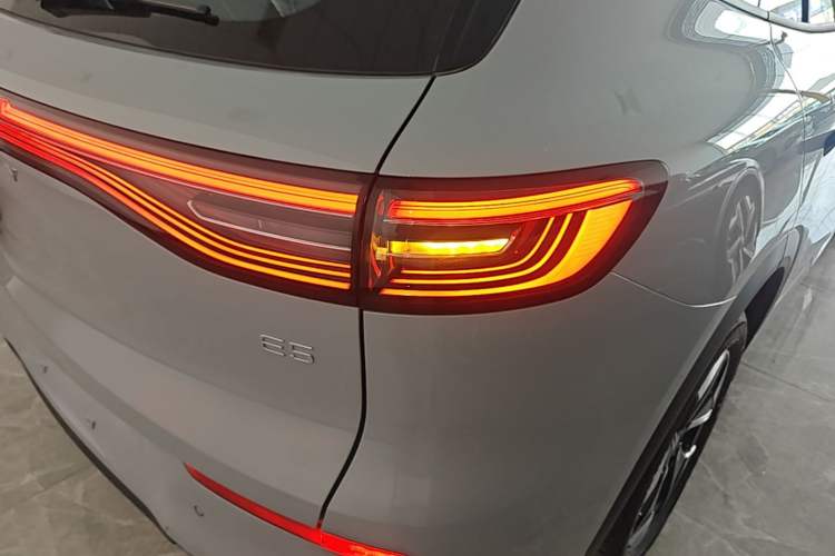 Used Geely Galaxy E5 2026 Model 530km Launch Edition Right Rear Taillight
