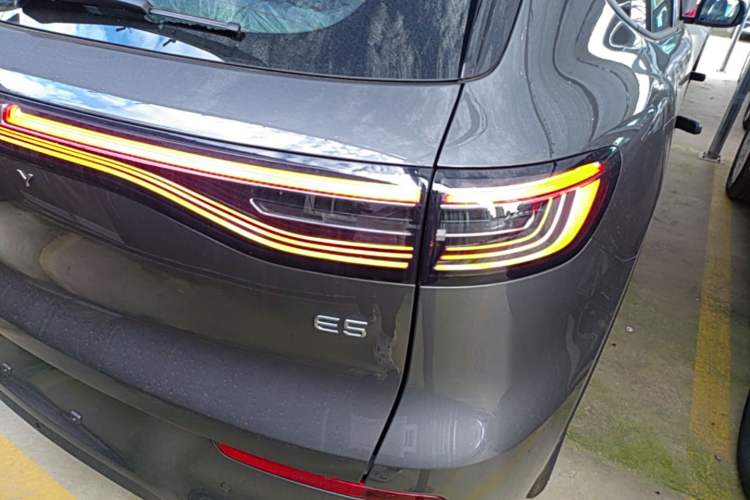 Used Geely Galaxy E5 2026 Model 530km Launch Edition Right Rear Taillight