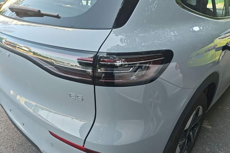 Used Geely Galaxy E5 2026 Model 610km Exploration+ Edition Right Rear Taillight