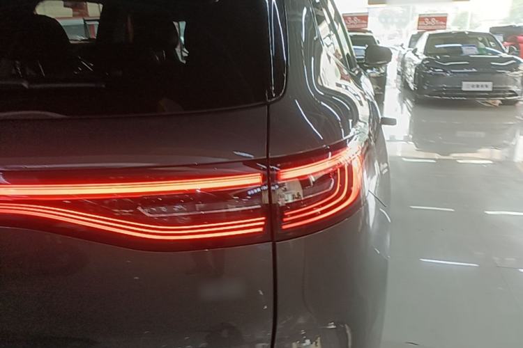 Used Geely Galaxy E5 2026 Model 610km Exploration+ Edition Right Rear Taillight