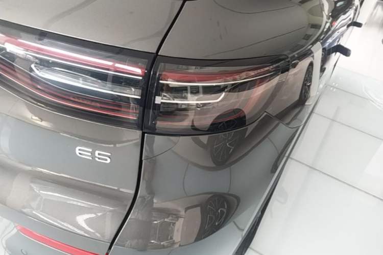 Used Geely Galaxy E5 2026 Model 530km Launch Edition Right Rear Taillight