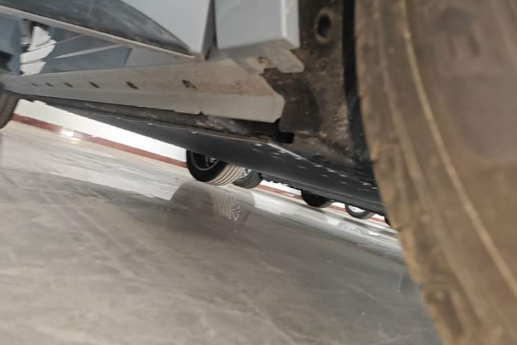 Used Geely Galaxy E5 2026 Model 530km Launch Edition Right Side Sill