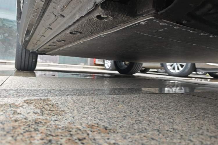 Used Geely Galaxy E5 2026 Model 530km Exploration Edition Right Side Sill
