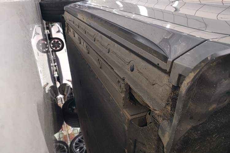 Used Geely Galaxy E5 2026 Model 610km Long-Distance Edition Right Side Sill