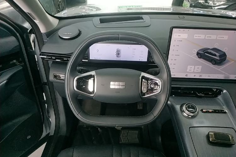 Used Geely Galaxy E5 2026 Model 610km Exploration+ Edition Steering Wheel