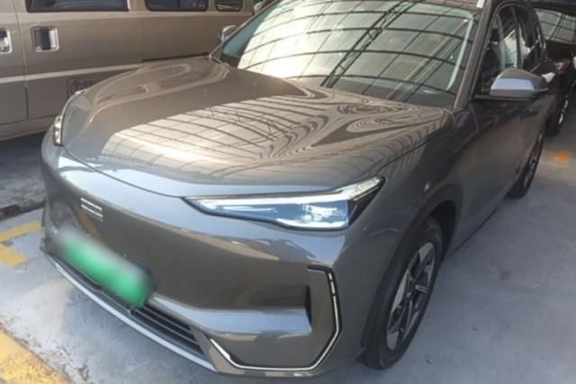 Używany Geely Galaxy E5 2026 Model 610km Exploration+ Edition