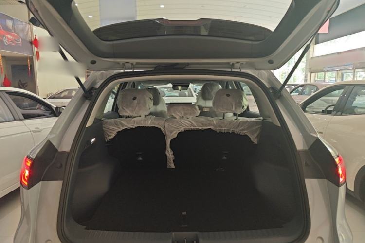 Used Geely Galaxy E5 2026 Model 530km Launch Edition Trunk