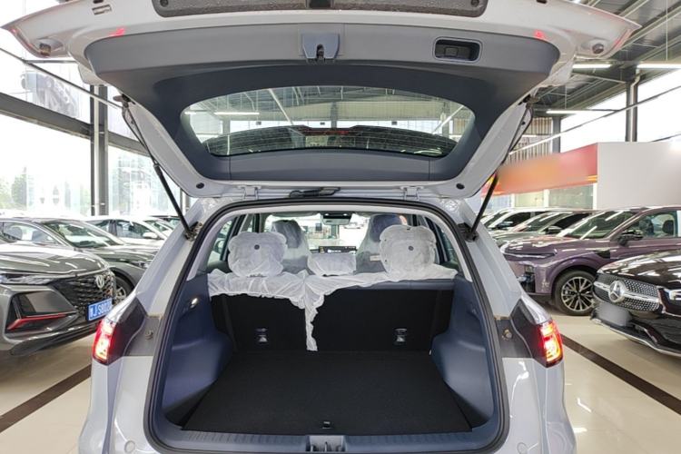 Used Geely Galaxy E5 2026 Model 530km Launch Edition Trunk