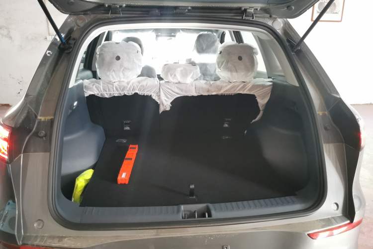 Used Geely Galaxy E5 2026 Model 530km Launch Edition Trunk