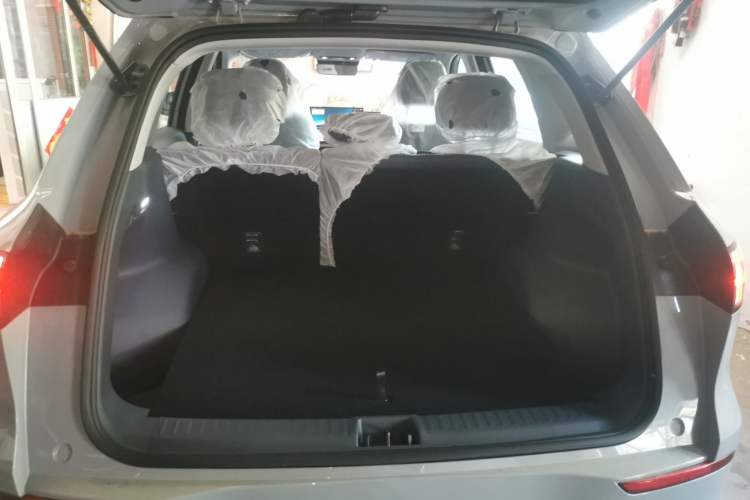 Used Geely Galaxy E5 2026 Model 530km Launch Edition Trunk
