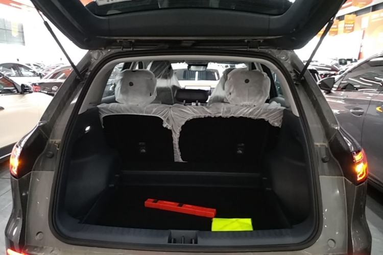 Used Geely Galaxy E5 2026 Model 530km Launch Edition Trunk