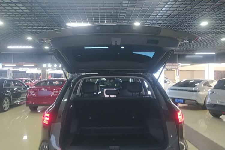Used Geely Galaxy E5 2026 Model 610km Long-Distance Edition Trunk