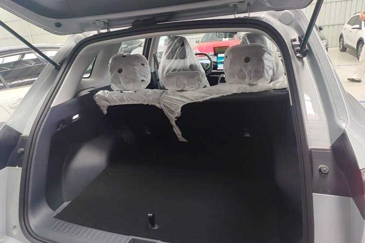 Used Geely Galaxy E5 2026 Model 530km Launch Edition Trunk