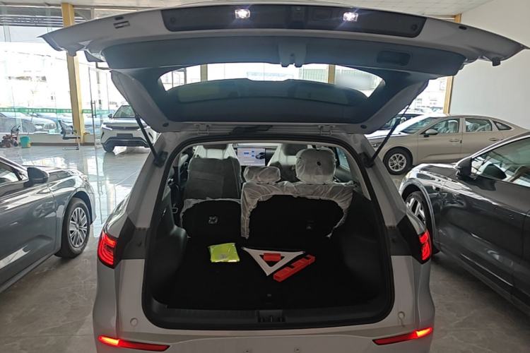 Used Geely Galaxy E5 2026 Model 530km Launch Edition Trunk