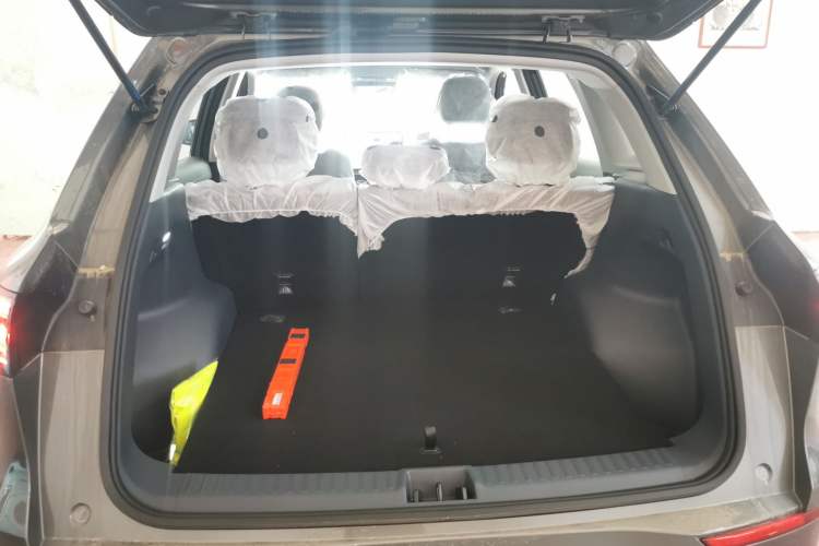Used Geely Galaxy E5 2026 Model 530km Launch Edition Trunk