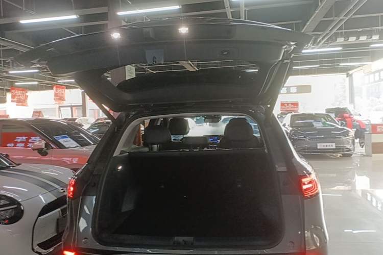 Used Geely Galaxy E5 2026 Model 610km Exploration+ Edition Trunk
