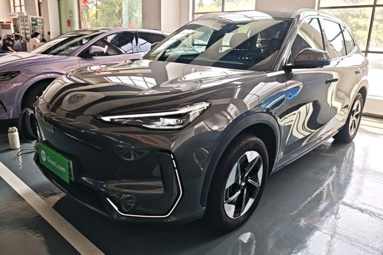 Geely Galaxy E5 2026 Model 610km Exploration+ Edition