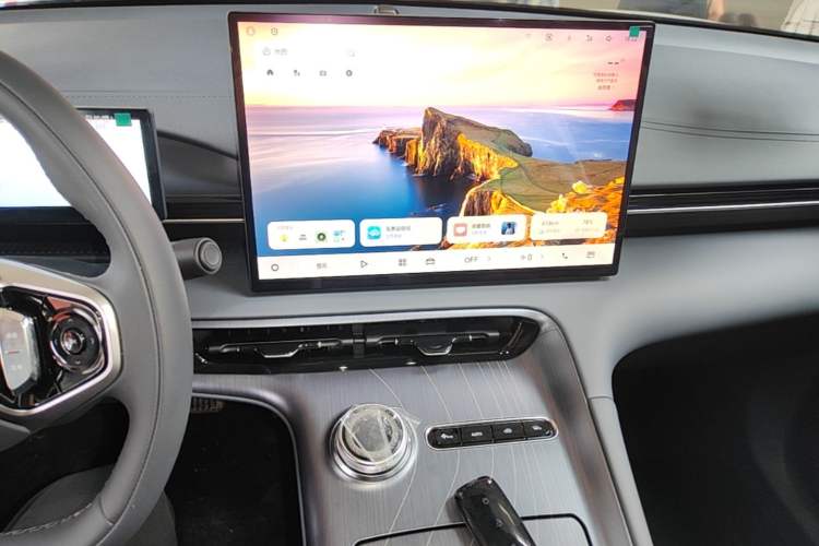 Used Geely Galaxy E5 2026 Model 530km Launch Edition Audio And AC Panel