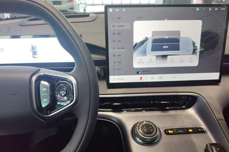 Used Geely Galaxy E5 2026 Model 610km Exploration+ Edition Audio And AC Panel