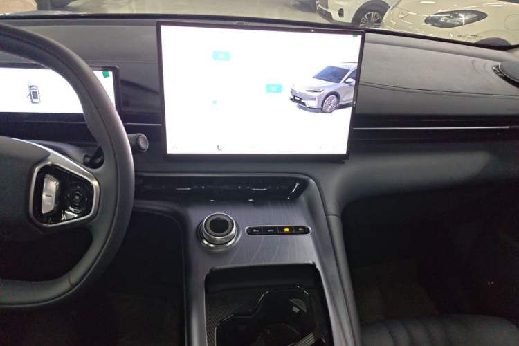 Used Geely Galaxy E5 2026 Model 530km Exploration Edition Audio And AC Panel