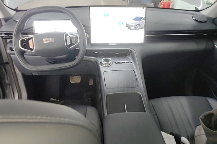 Used Geely Galaxy E5 2026 Model 530km Launch Edition Center Console